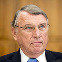 Klaus Mangold