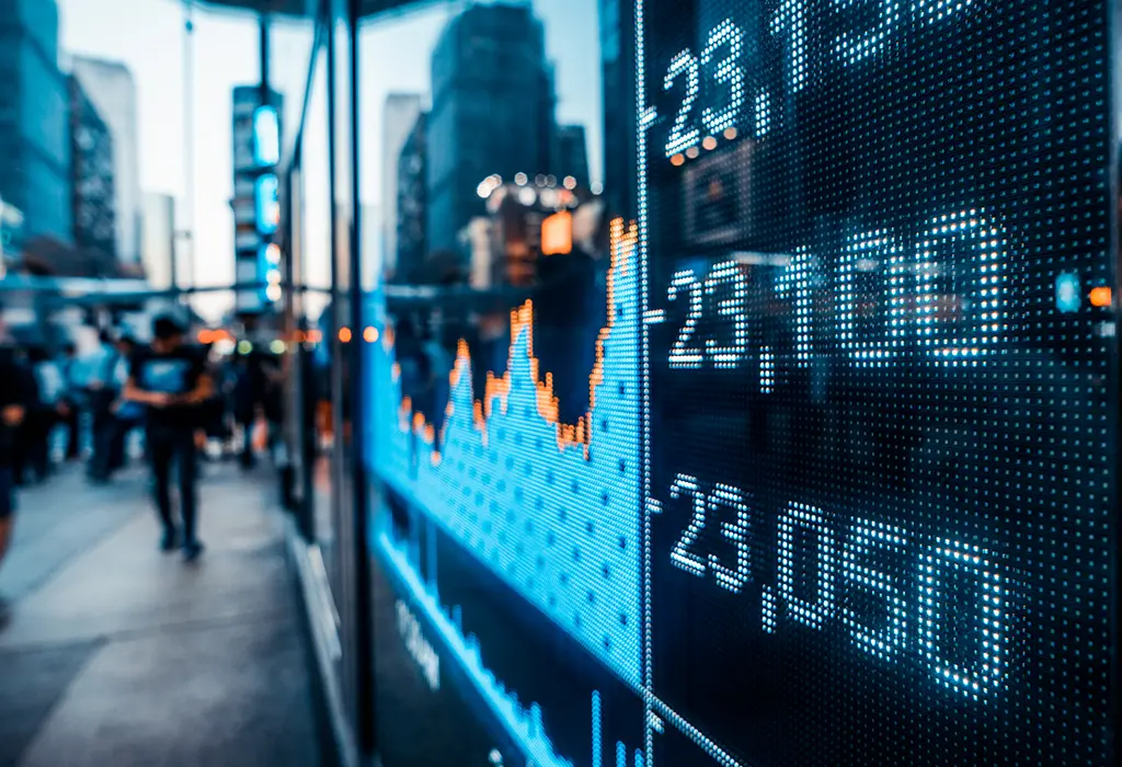 Screen that shows economic data on the street.