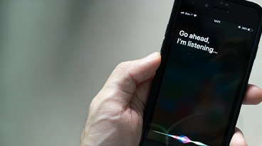 https://www.iese.edu/insight/wp-content/uploads/sites/3/2026/06/mobile-personal-assistant.webp