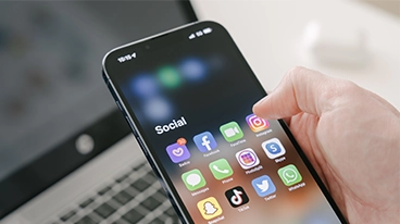 https://www.iese.edu/insight/wp-content/uploads/sites/3/2026/07/social-media-icons-mobile.webp