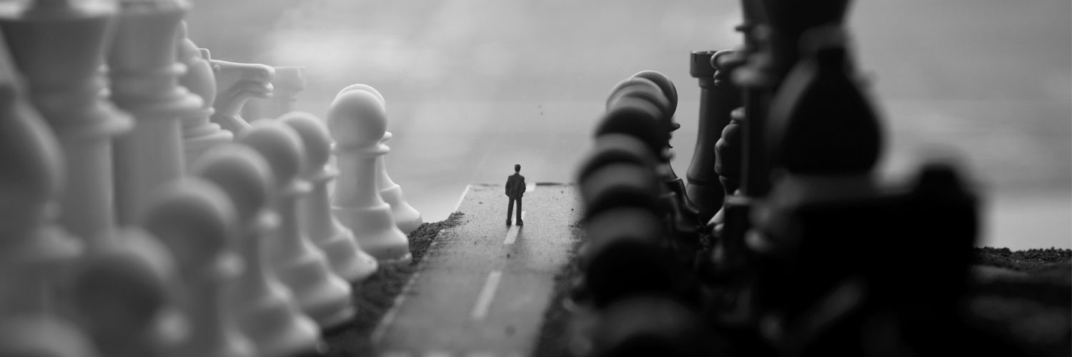 Boards of Directors and Corporate Strategy in an Uncertain Context